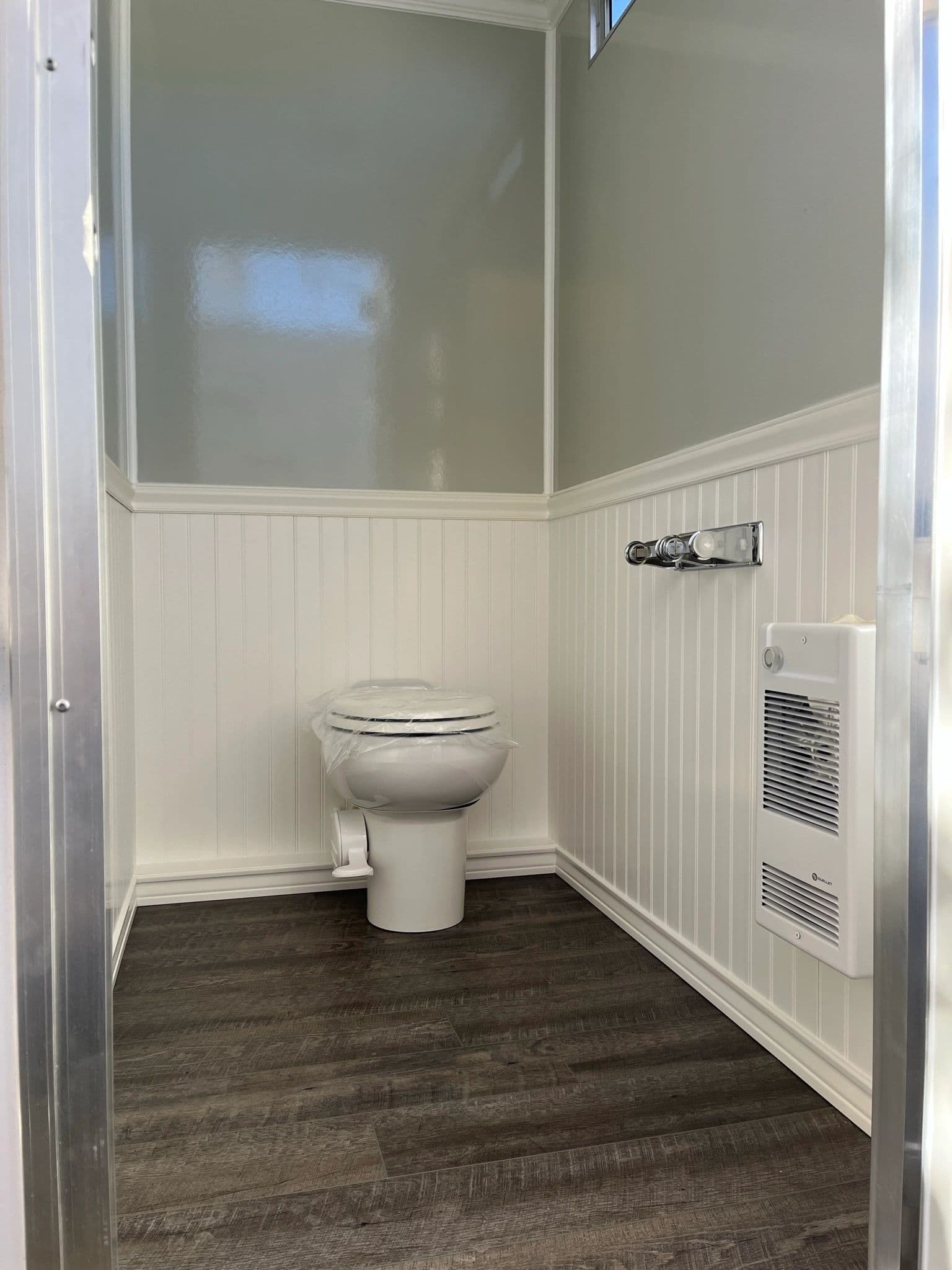 Party Pooper photo 3