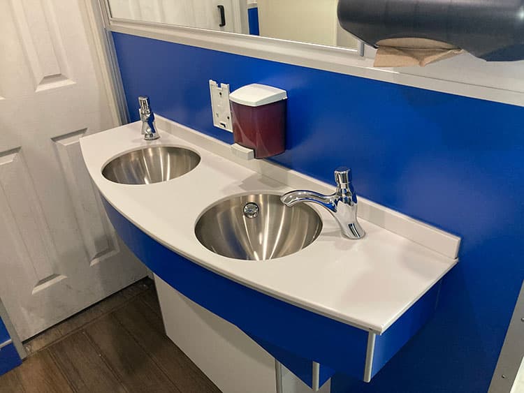 Sani Bleu Inc photo 50