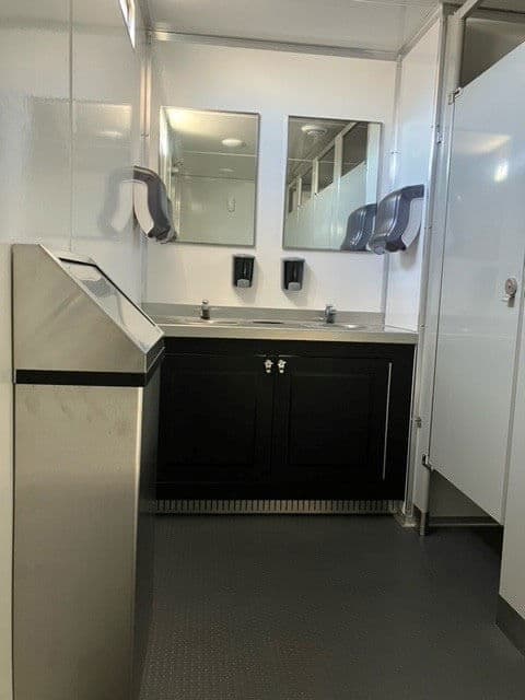 Sani Bleu Inc photo 30