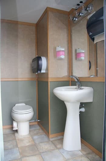 Sani Bleu Inc photo 3