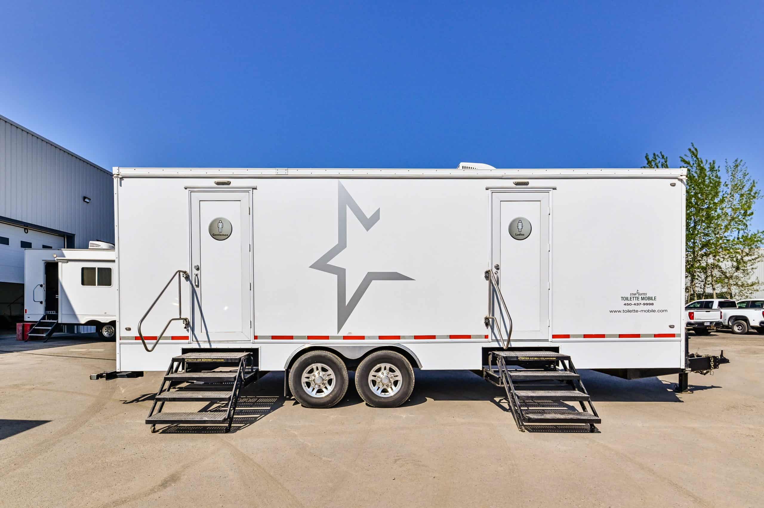 Toilette-Mobile Star Suites photo 2