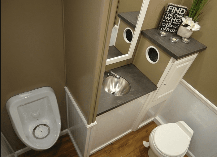 GT Portable Toilets Rental Inc photo 3